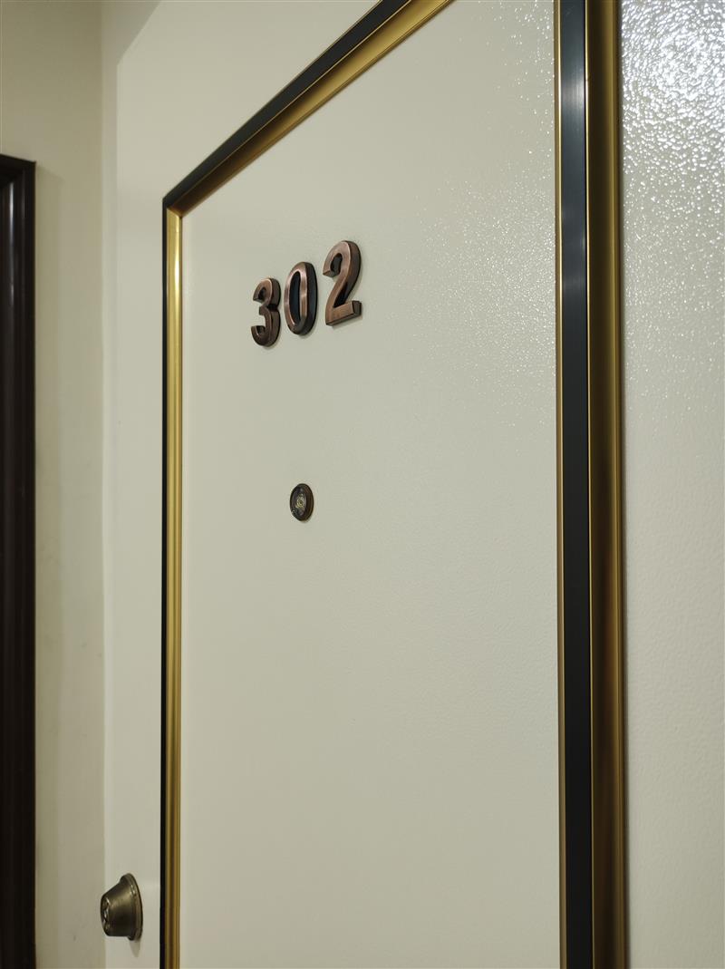 台上302獨洗小巧套房近嘉興西路📞愛窩,愛窩 iwow house