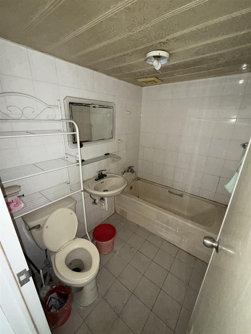 社宅🏠三多一電梯採光2房家具齊全近捷運衛武營📞愛窩,愛窩 iwow house