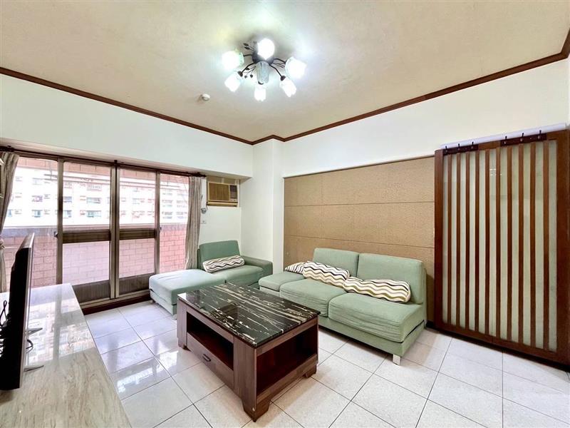 社宅🏠大中二高鐵商圈電梯3房可寵近國10新左營車站愛窩,愛窩 iwow house