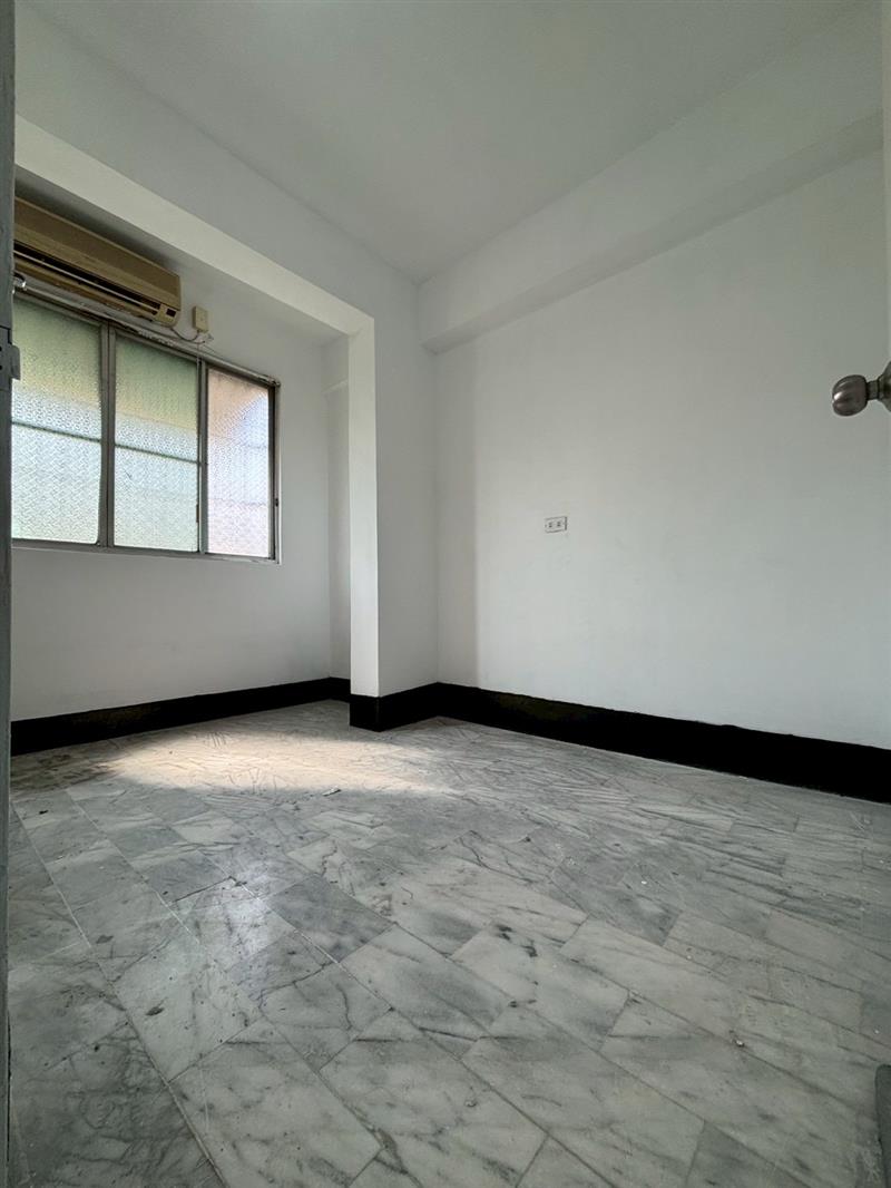 社宅🏠左營大左營大路商圈採光3房美寓三鐵共構近國10愛窩,愛窩 iwow house
