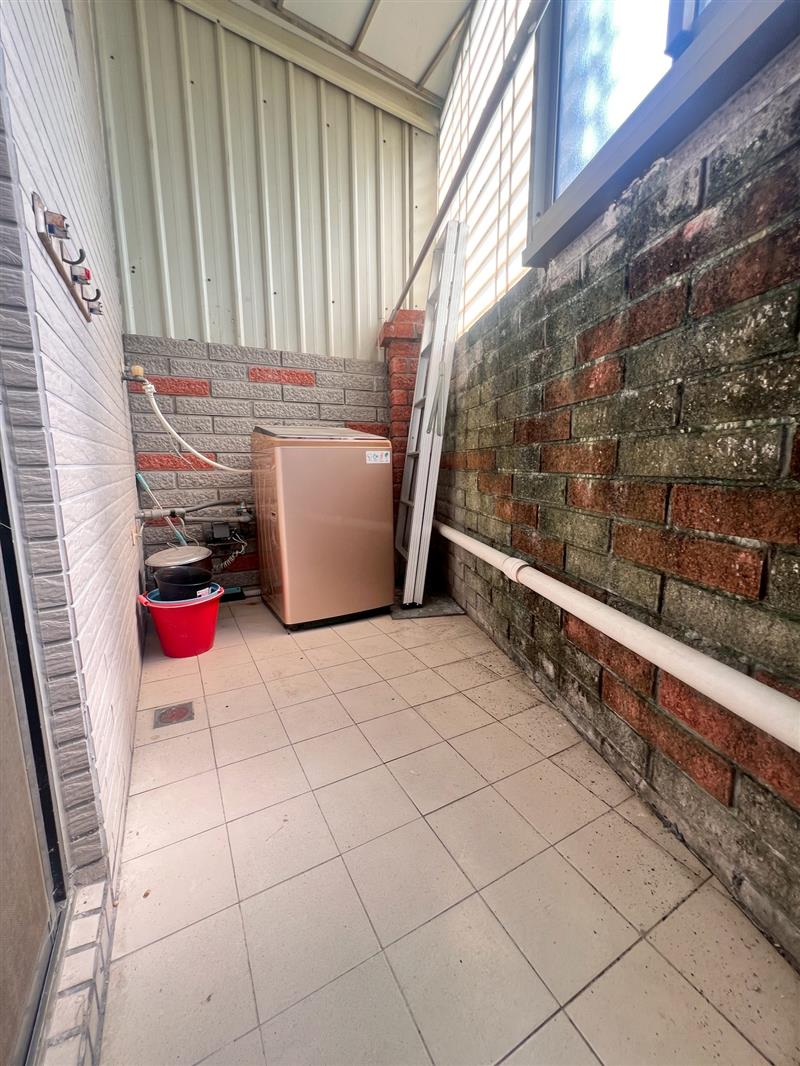 社宅🏠芎林五騎樓透天4樓4房近高科義守台積家具可談📞愛窩,愛窩 iwow house