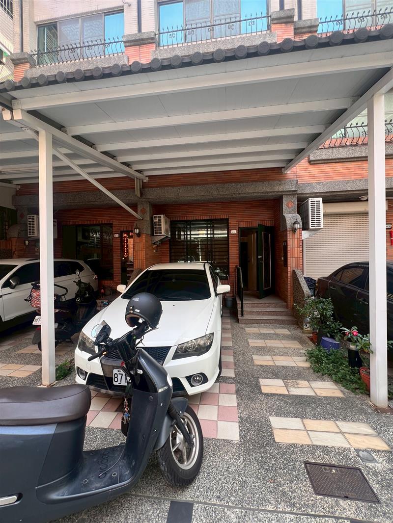 社宅🏠芎林五騎樓透天4樓4房近高科義守台積家具可談📞愛窩,愛窩 iwow house