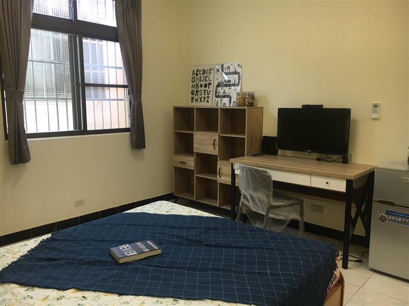 和平二3B高師大商圈採光套房近文化中心📞愛窩,愛窩 iwow house