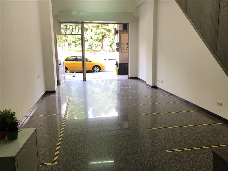 博學4A可租補採光套房附室內停車飲水機近高餐📞愛窩,愛窩 iwow house