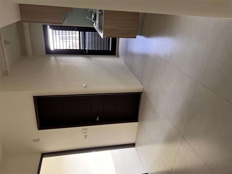 文化中心2房輕豪宅星巴克捷運宅明星學區/企業高管宅/單身貴族宅/高師大,愛窩 iwow house