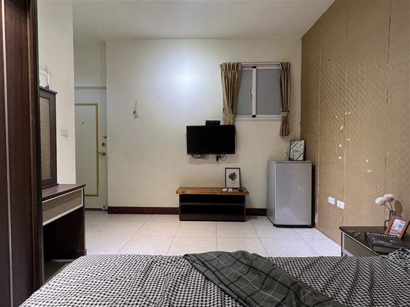 崇文#A可租補貓寵套近漢民商圈小港捷運站愛窩,愛窩 iwow house