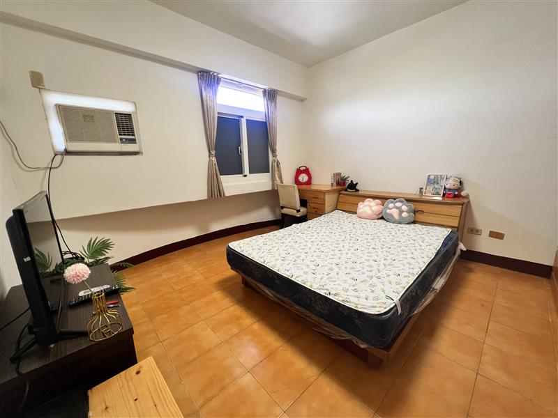 埤仔頭7E租補電梯套房近蓮池潭左營高鐵愛窩,愛窩 iwow house