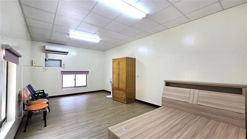 仁愛一樓可伙採光平房近樹人東方設計📞愛窩,愛窩 iwow house