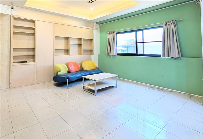 學源501三多商圈採光房近光華夜市📞愛窩,愛窩 iwow house
