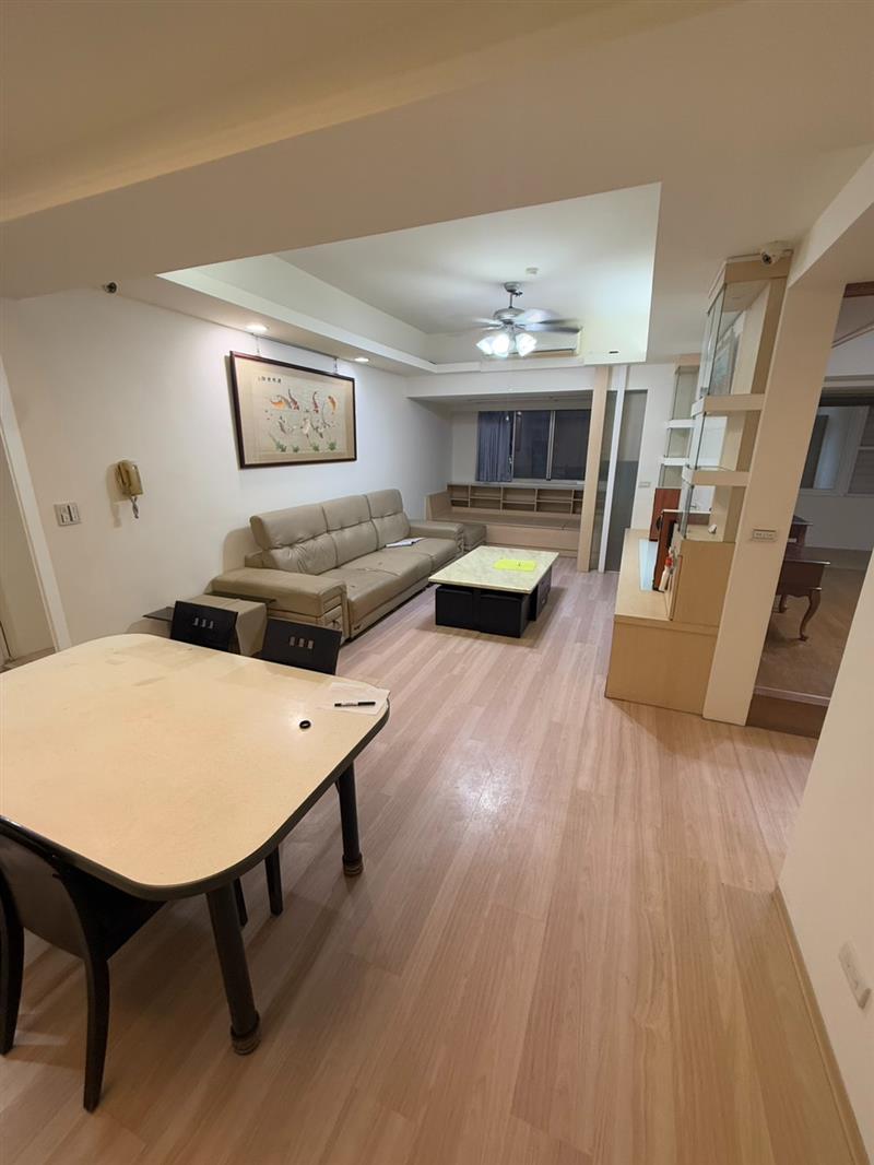 社宅🏠大禹三多商圈電梯採光4房捷運宅近台17📞愛窩,愛窩 iwow house