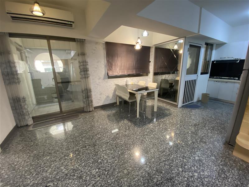 重建可租補電梯採光3房左營高鐵捷運📞愛窩,愛窩 iwow house