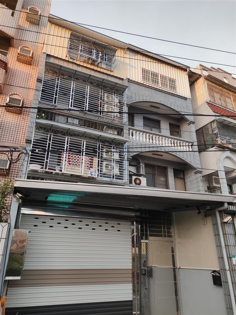 台上302獨洗小巧套房近嘉興西路📞愛窩,愛窩 iwow house