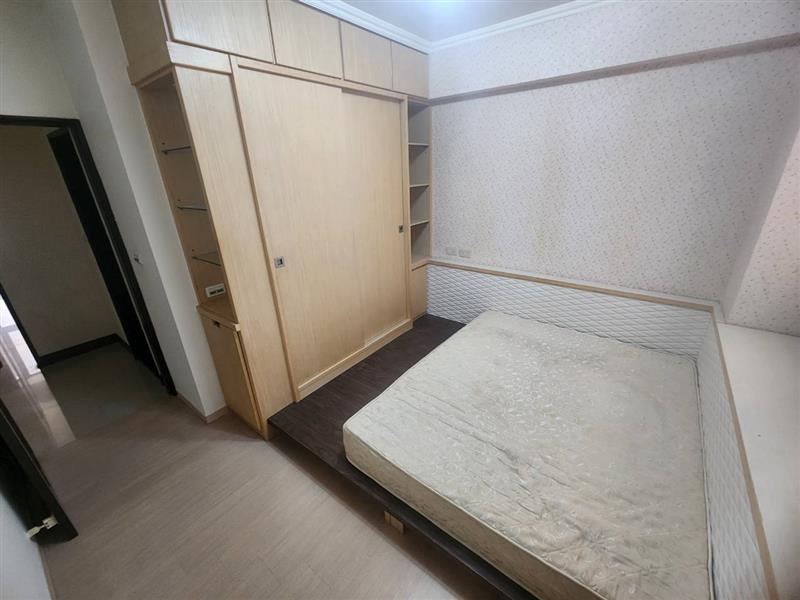 社宅🏠龍勝凹子底電梯景觀3房車位近輕軌高美館📞愛窩,愛窩 iwow house