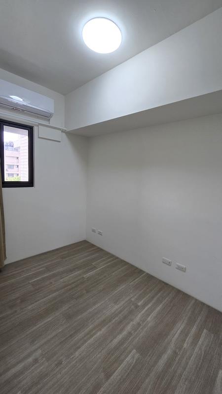 社宅🏠鳳學鳳翔特區電梯採光2房近捷運鳳山國中站📞愛窩,愛窩 iwow house