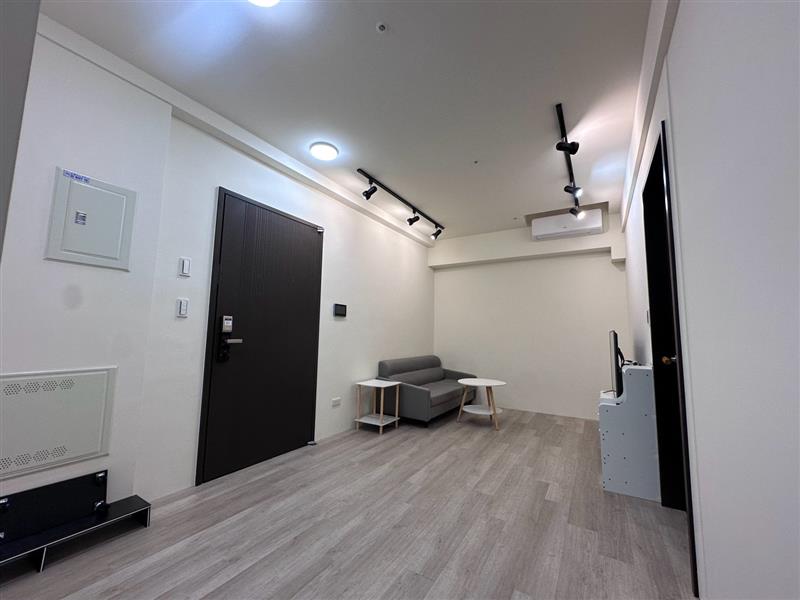 社宅🏠惠誠輕屋齡高樓採光2房機車位近捷運台積高科📞愛窩,愛窩 iwow house