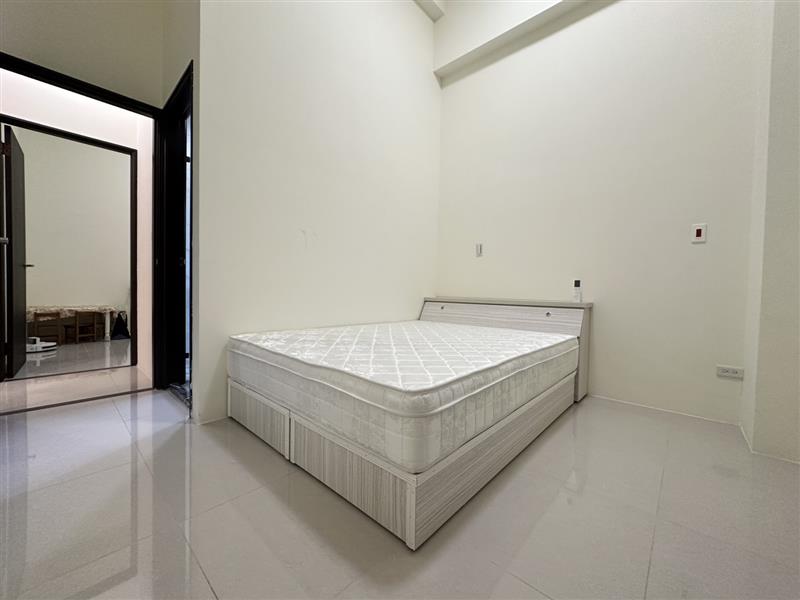 高坪七十六大坪頂全新未入住電梯採光2房可社宅近88📞愛窩,愛窩 iwow house