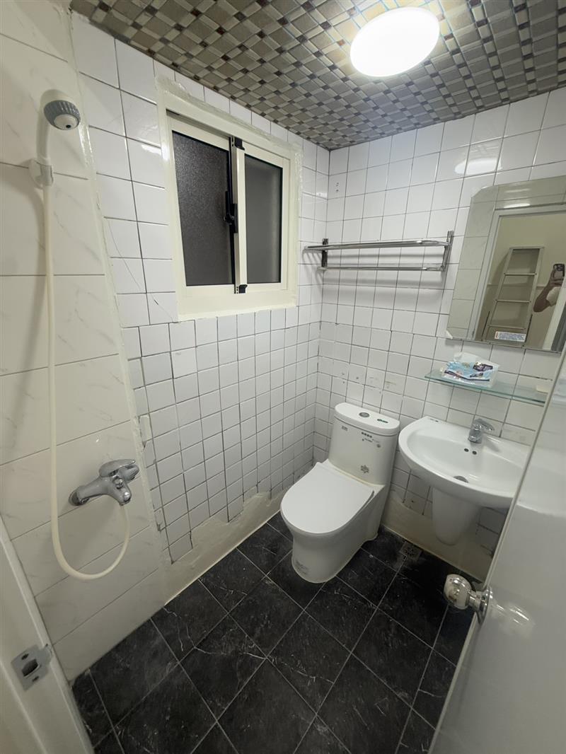 社宅🏠和光右昌商圈萌寵採光透天3房近捷運油廠國小📞愛窩,愛窩 iwow house