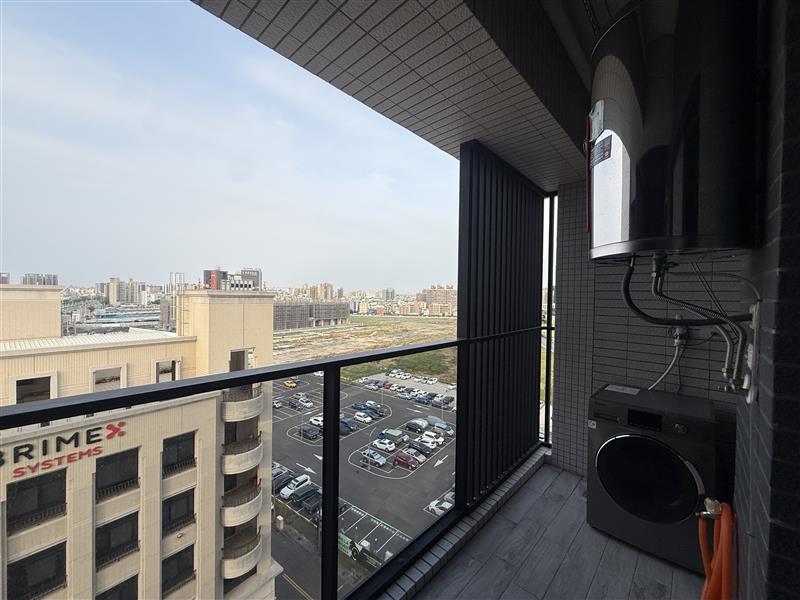 社宅🏠凱旋四亞灣區貓寵近新屋電梯採光陽台下樓即捷運📞愛窩,愛窩 iwow house