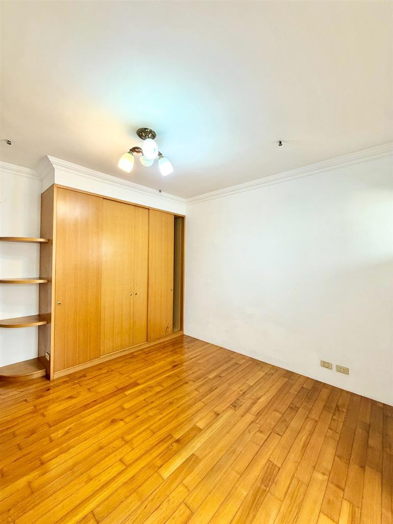 社宅🏠大昌二建功商圈採光大4房高樓景觀近高科大📞愛窩,愛窩 iwow house