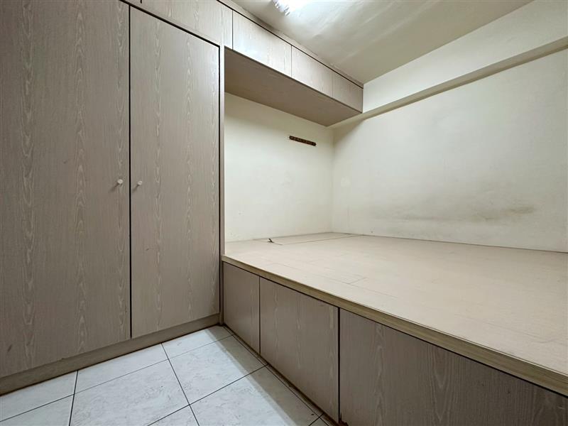 社宅🏠嫩江熱河商圈萌寵電梯採光3房近火車站捷運📞愛窩,愛窩 iwow house