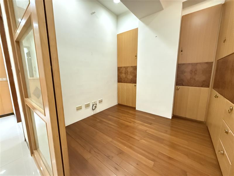 美術東六可租補貓寵電梯採光3房車位租金含近輕軌📞愛窩,愛窩 iwow house