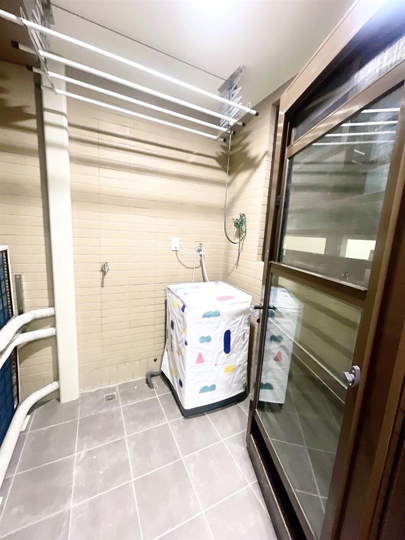 社宅🏠桃子園高樓景觀精裝美宅平車近新左營車站📞愛窩,愛窩 iwow house