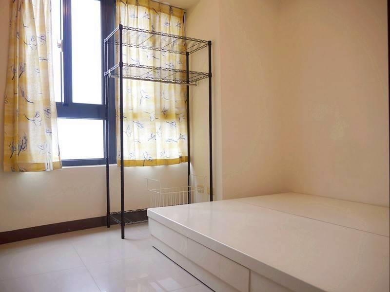 社宅🏠鼎山電梯採光4房機車位近台1輕軌高科建工📞愛窩,愛窩 iwow house