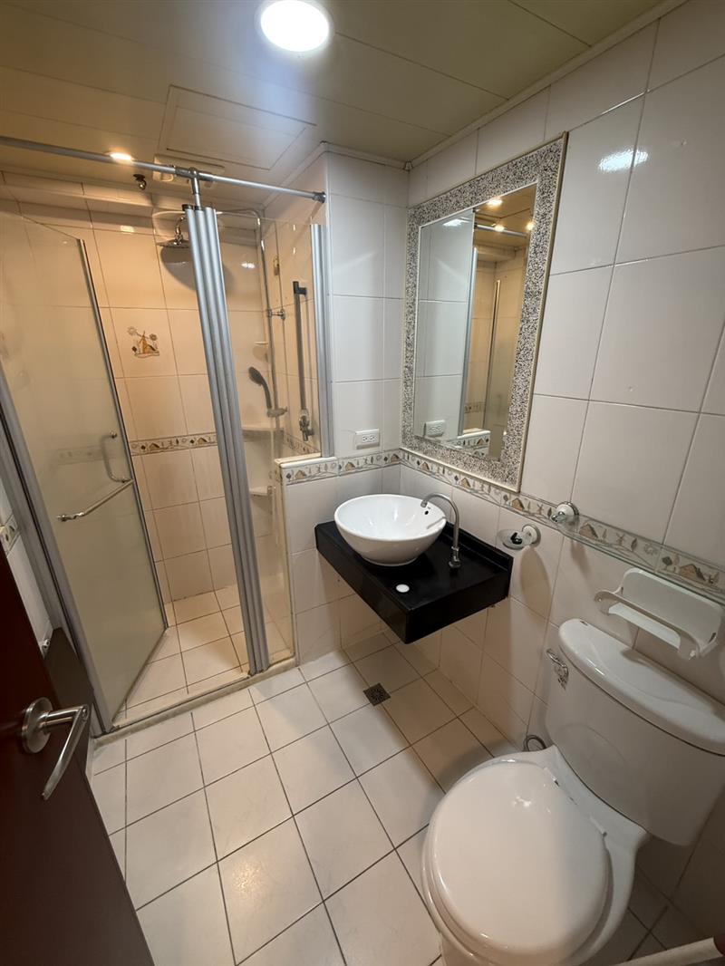 社宅🏠鄭和南2F獅甲商圈採光3房家電可談近捷運輕軌📞愛窩,愛窩 iwow house