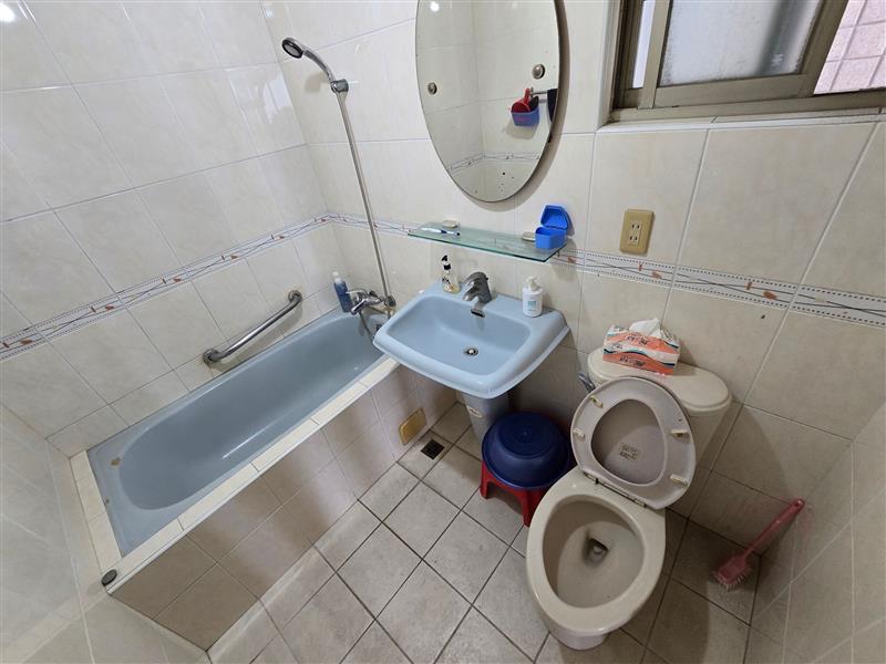 社宅🏠鄭和26F亞洲新灣區採光高空景觀近捷運獅甲站📞愛窩,愛窩 iwow house