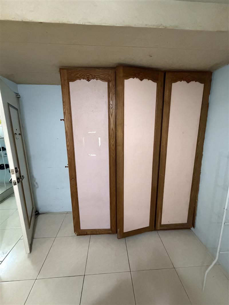 鎮東四#C輕軌夢時代站傢俱全齊溫馨獨立套房📞愛窩,愛窩 iwow house