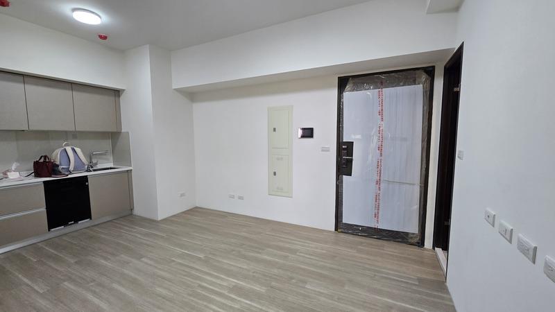 社宅🏠鳳學鳳翔特區電梯採光2房近捷運鳳山國中站📞愛窩,愛窩 iwow house