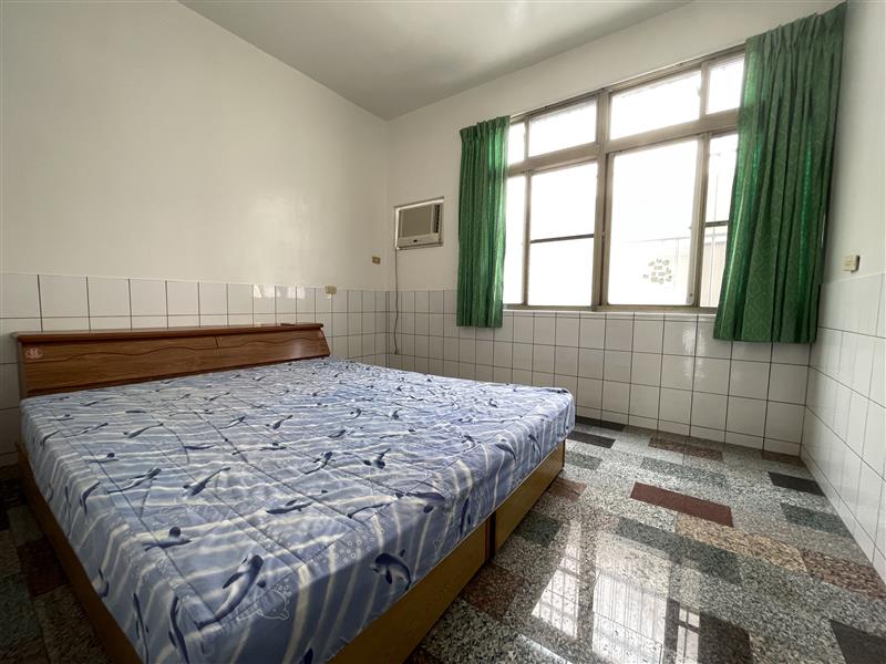 社宅🏠佛神車庫透天4房都會公園青埔📞愛窩,愛窩 iwow house