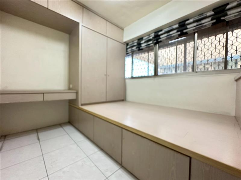 社宅🏠嫩江熱河商圈萌寵電梯採光3房近火車站捷運📞愛窩,愛窩 iwow house