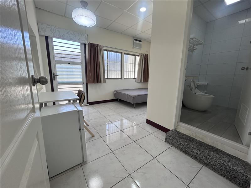 光明3-1🔥小資首選💰可租補採光套房近家樂福全聯📞愛窩,愛窩 iwow house