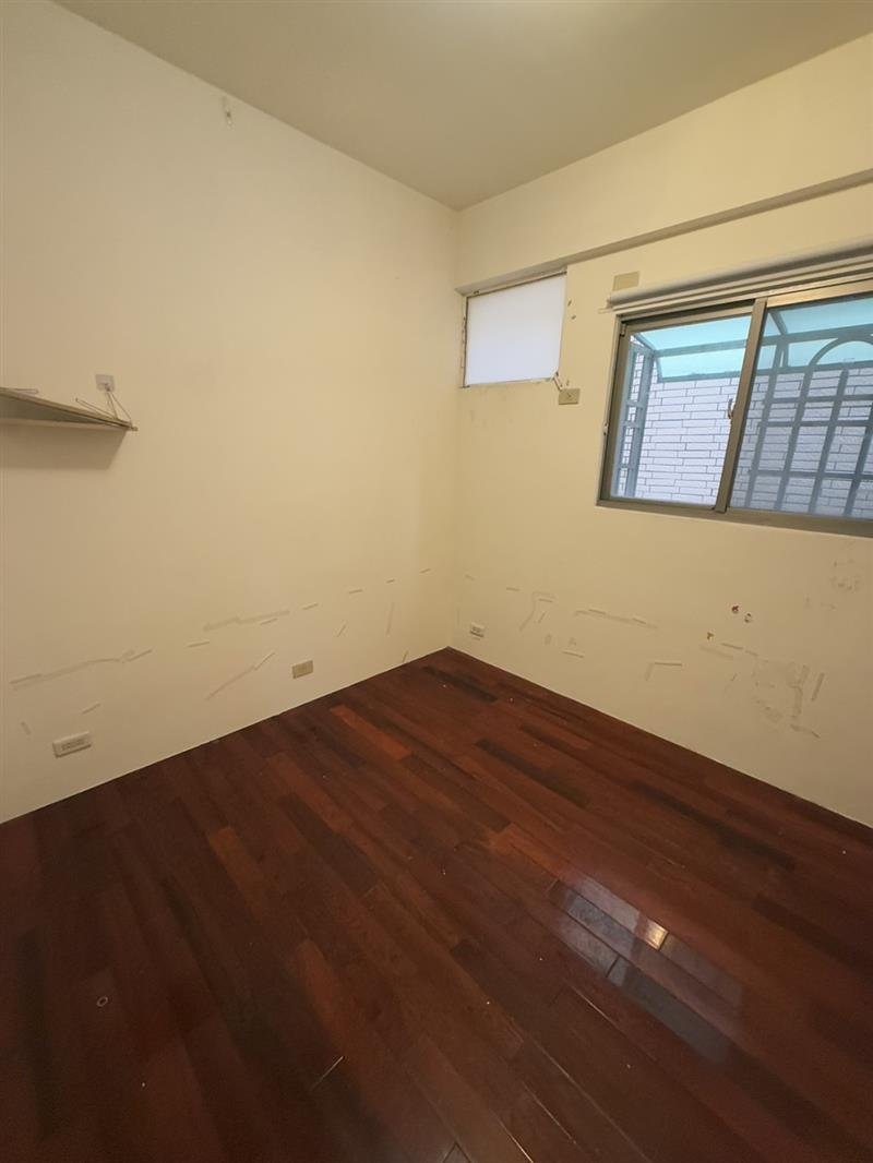 社宅🏠重如重愛商圈萌寵採光獨棟附超大露台近捷運高鐵📞愛窩,愛窩 iwow house