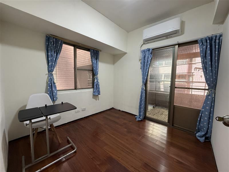 社宅🏠新光三多商圈可寵捷運電梯2+1房平車近輕軌📞愛窩,愛窩 iwow house