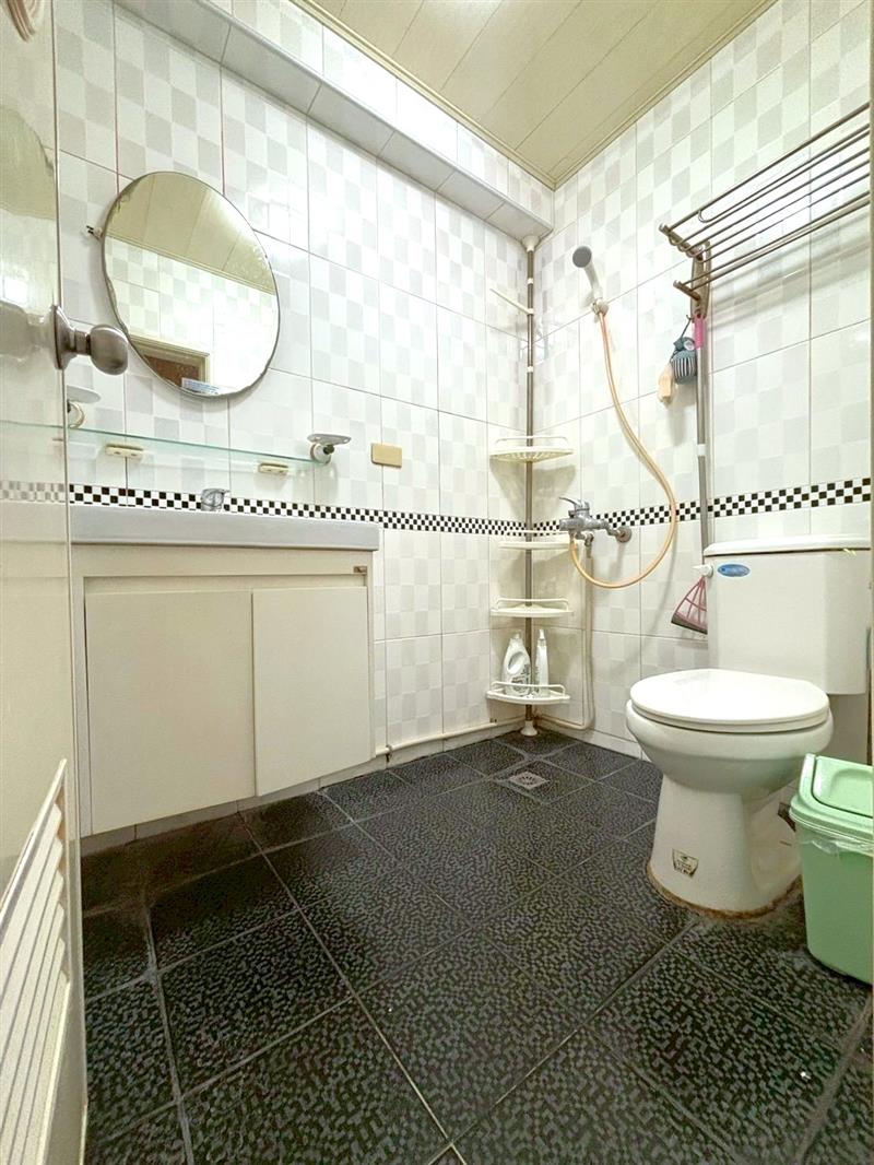 社宅🏠福安武廟商圈稀有公寓二樓採光3房近捷運輕軌📞愛窩,愛窩 iwow house