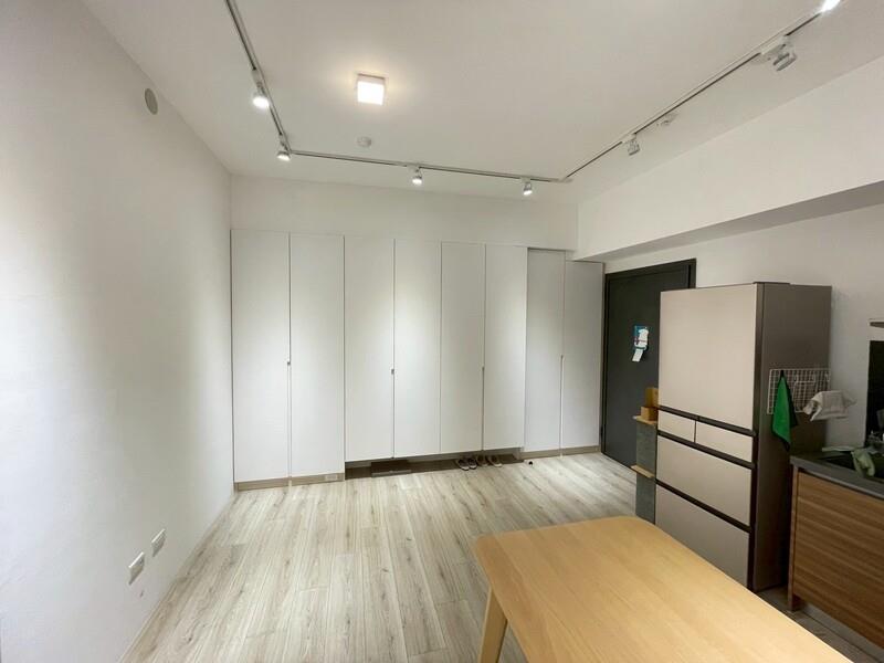 社會住宅🏠復興二新崛江商圈電梯採光2房近中央公園愛窩,愛窩 iwow house