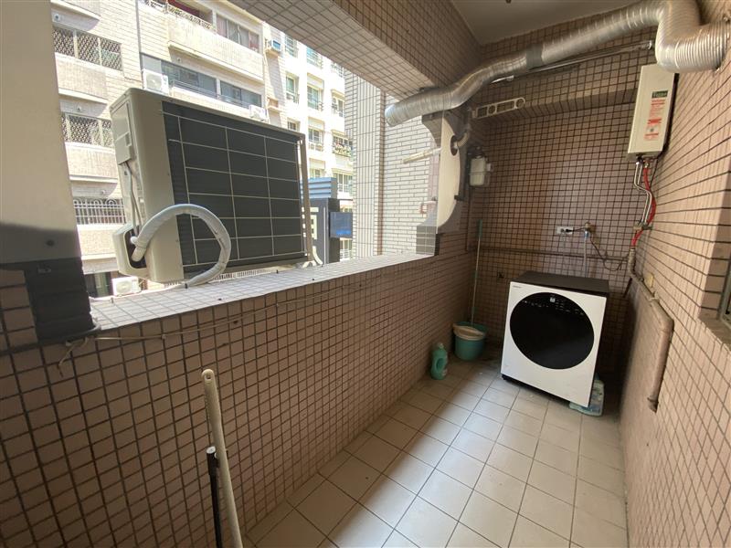 重建可租補電梯採光3房左營高鐵捷運📞愛窩,愛窩 iwow house