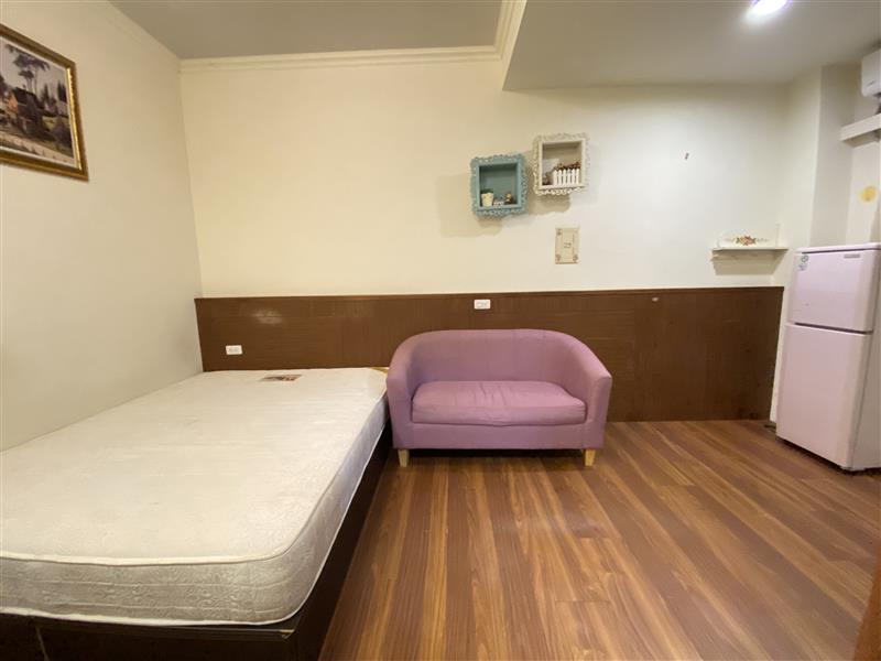 自由四3可租補採光套房近高鐵站榮總📞愛窩,愛窩 iwow house