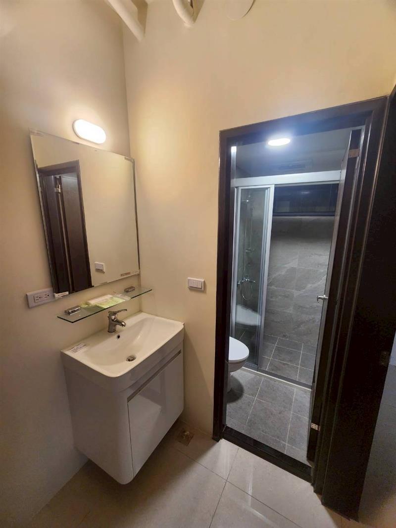 社宅🏠褒揚陽明商圈貓寵電梯採光獨立套房近國1📞愛窩,愛窩 iwow house