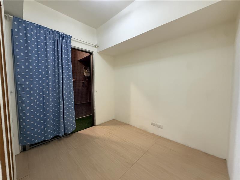社宅🏠新光三多商圈可寵捷運電梯2+1房平車近輕軌📞愛窩,愛窩 iwow house