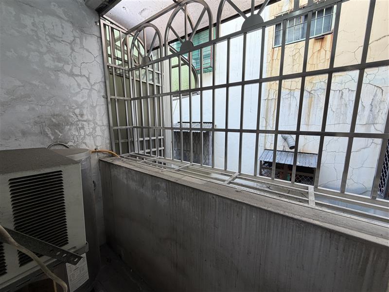 經武大東臨路可寵店住｜1~2樓+地下室｜近捷運醫院📞愛窩,愛窩 iwow house