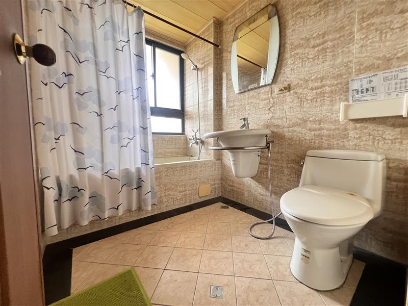 社宅🏠芎林五騎樓透天4樓4房近高科義守台積家具可談📞愛窩,愛窩 iwow house