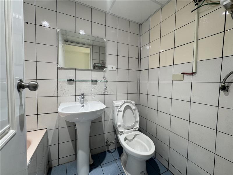 社會住宅🏠建興可寵陽明商圈近科工館車站愛窩,愛窩 iwow house