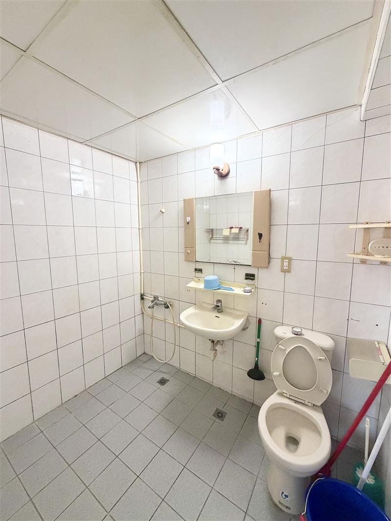 社宅🏠拎包住小港高鳳採光2房雙衛近88國1機場📞愛窩,愛窩 iwow house
