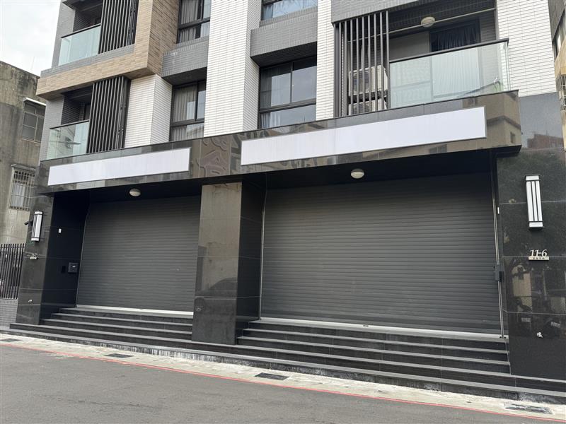 鼎金中鼎山商圈金獅湖金店面含車位📞愛窩,愛窩 iwow house