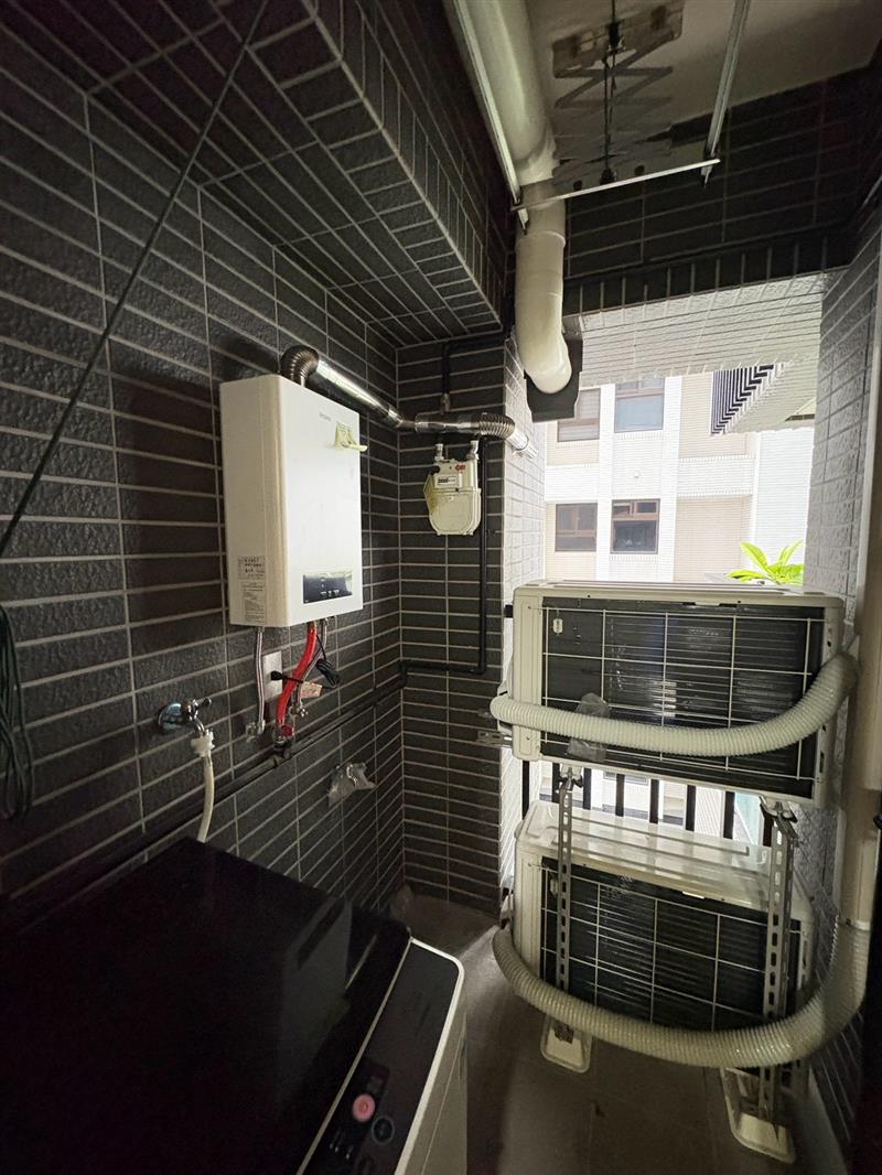 社宅🏠新南一6F可租補採光萌寵美宅近捷運青埔站📞愛窩,愛窩 iwow house
