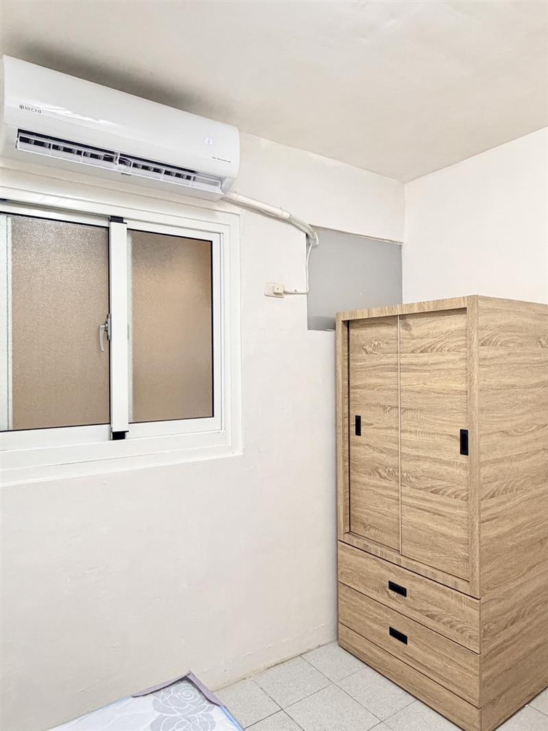 社宅🏠林森一高雄車站旁1F可寵獨立套房可租補📞愛窩,愛窩 iwow house
