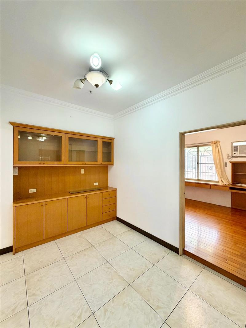 社宅🏠大昌二建功商圈採光大4房高樓景觀近高科大📞愛窩,愛窩 iwow house
